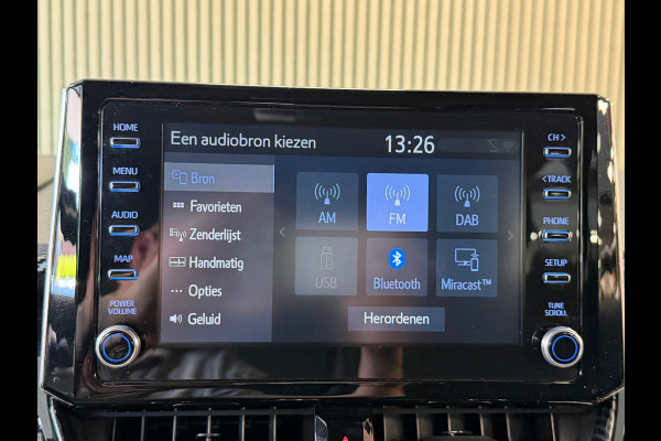 Toyota Corolla 1.2 Turbo First Edition CAMERA PDC AIRCO CRUISE LANE-ASSIST KEYLESS-GO BLUETOOTH MIRRORCAST START-STOP AUTO-HOLD