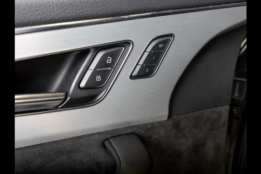 Audi Q7 60 TFSI e quattro 2x S-Line Competition / 456pk / Rondomzicht camera / Elektrische stoelverstelling met geheugen /