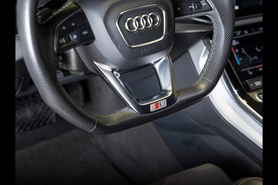 Audi Q7 60 TFSI e quattro 2x S-Line Competition / 456pk / Rondomzicht camera / Elektrische stoelverstelling met geheugen /