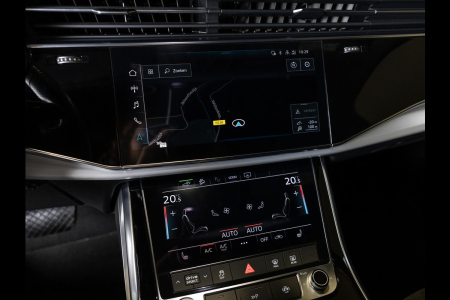 Audi Q7 60 TFSI e quattro 2x S-Line Competition / 456pk / Rondomzicht camera / Elektrische stoelverstelling met geheugen /