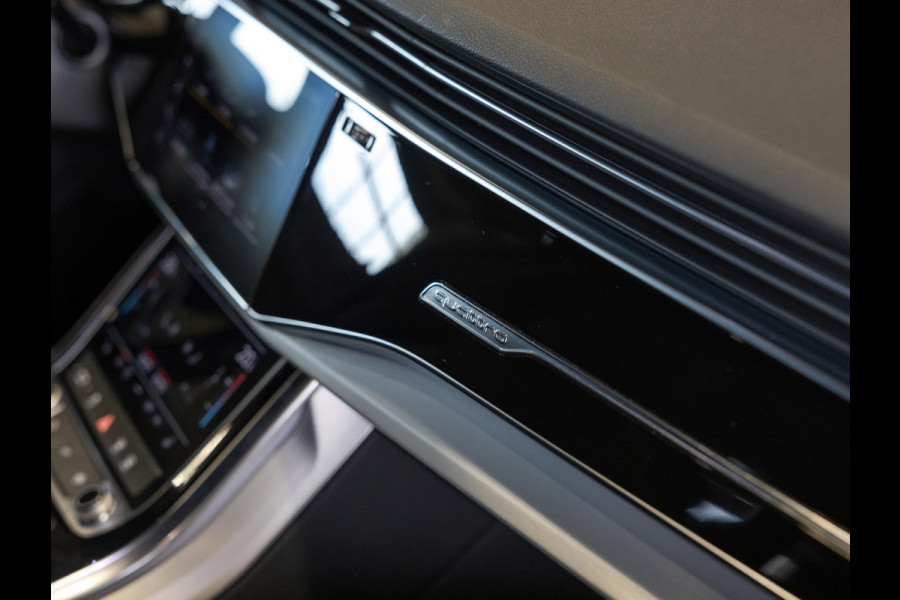 Audi Q7 60 TFSI e quattro 2x S-Line Competition / 456pk / Rondomzicht camera / Elektrische stoelverstelling met geheugen /