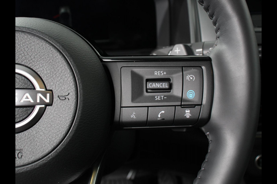 Nissan QASHQAI 1.3 MHEV Automaat N-Connecta Navigatie Climate Control Sfeerverlichting Camera 360 Led Dab verwarmde voorstoelen Adaptieve Cruise Control Digitale Cockpit Lichtmetalen Velgen