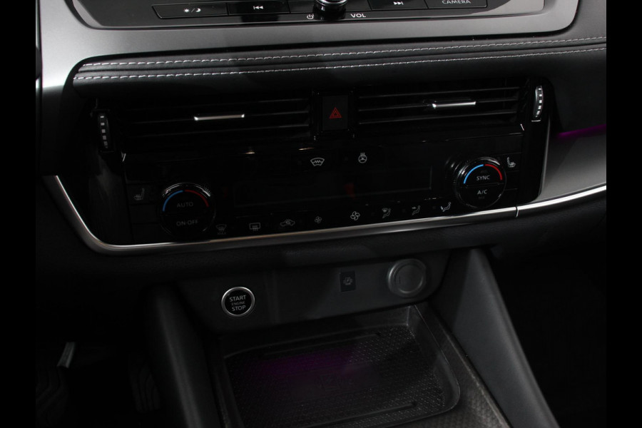 Nissan QASHQAI 1.3 MHEV Automaat N-Connecta Navigatie Climate Control Sfeerverlichting Camera 360 Led Dab verwarmde voorstoelen Adaptieve Cruise Control Digitale Cockpit Lichtmetalen Velgen