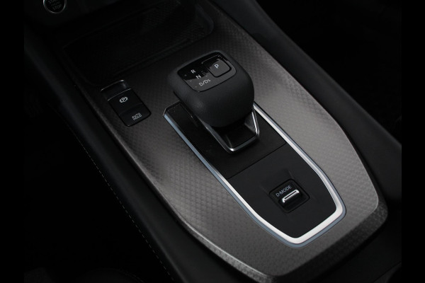 Nissan QASHQAI 1.3 MHEV Automaat N-Connecta Navigatie Climate Control Sfeerverlichting Camera 360 Led Dab verwarmde voorstoelen Adaptieve Cruise Control Digitale Cockpit Lichtmetalen Velgen