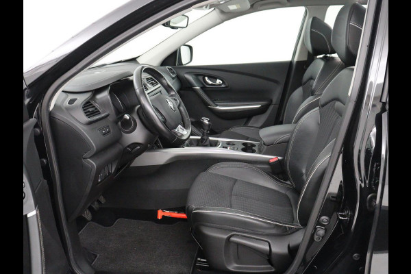 Renault Kadjar 1.2 TCe Bose Panoramadak | Bluetooth | Cruise control | Climate control | Stoelverwarming | Bose Audio | Achteruitrij camera | Parkeersensoren | Navigatie