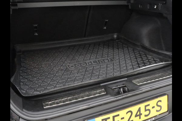 Renault Kadjar 1.2 TCe Bose Panoramadak | Bluetooth | Cruise control | Climate control | Stoelverwarming | Bose Audio | Achteruitrij camera | Parkeersensoren | Navigatie