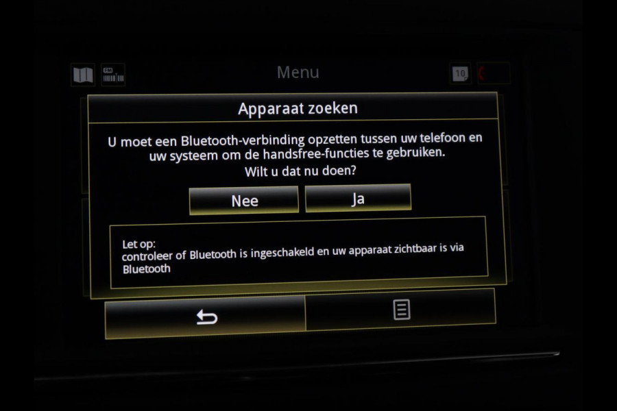 Renault Kadjar 1.2 TCe Bose Panoramadak | Bluetooth | Cruise control | Climate control | Stoelverwarming | Bose Audio | Achteruitrij camera | Parkeersensoren | Navigatie
