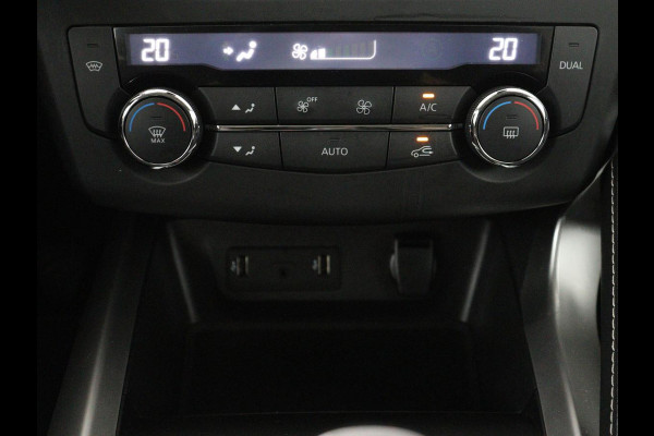 Renault Kadjar 1.2 TCe Bose Panoramadak | Bluetooth | Cruise control | Climate control | Stoelverwarming | Bose Audio | Achteruitrij camera | Parkeersensoren | Navigatie