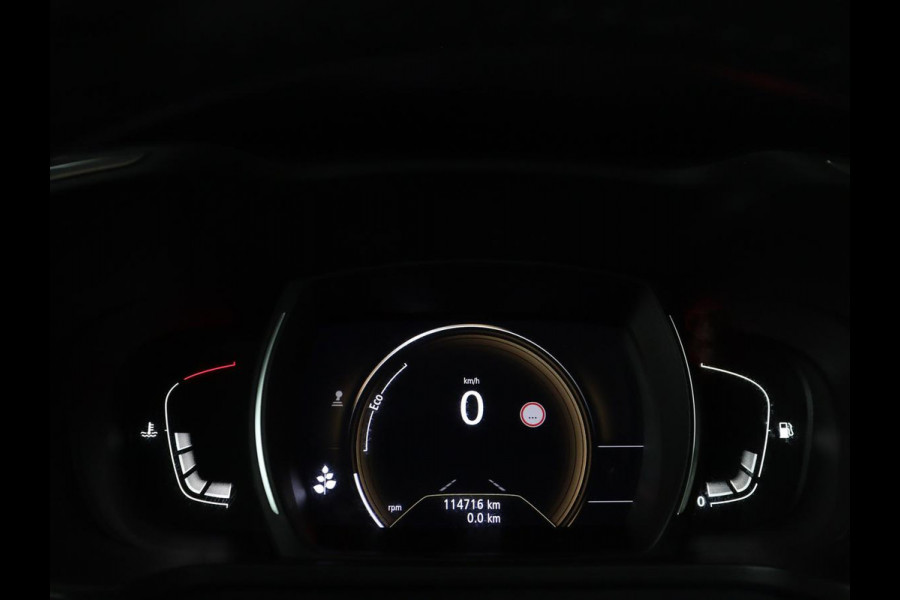 Renault Kadjar 1.2 TCe Bose Panoramadak | Bluetooth | Cruise control | Climate control | Stoelverwarming | Bose Audio | Achteruitrij camera | Parkeersensoren | Navigatie