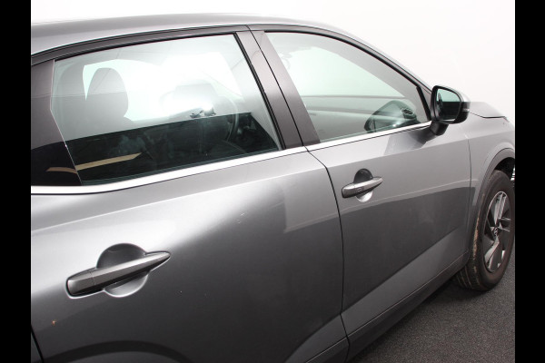 Nissan QASHQAI 1.3 MHEV 158pk Automaat Xtronic Acenta Navigatie Apple Carplay/Andoid Auto Parkeersensor achter Camera Adaptive Cruise Control Blind Spot Assist Stuur- en stoelverwarming Ledverlichting Climate control