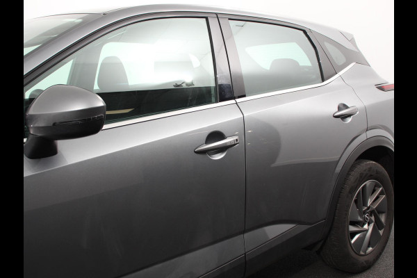 Nissan QASHQAI 1.3 MHEV 158pk Automaat Xtronic Acenta Navigatie Apple Carplay/Andoid Auto Parkeersensor achter Camera Adaptive Cruise Control Blind Spot Assist Stuur- en stoelverwarming Ledverlichting Climate control