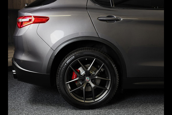 Alfa Romeo Stelvio 2.0 T AWD Veloce / Cognac Leder / Acc / Lane Assist / Memory / Elek Stoelen / Navi / Camera / 20 Inch