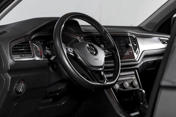 Volkswagen T-Roc 1.5 TSI Style 150 PK | Adapt. Cruise | PDC | Camera | NAV + App. Connect | ECC | Elek. Klep | LM 17" |