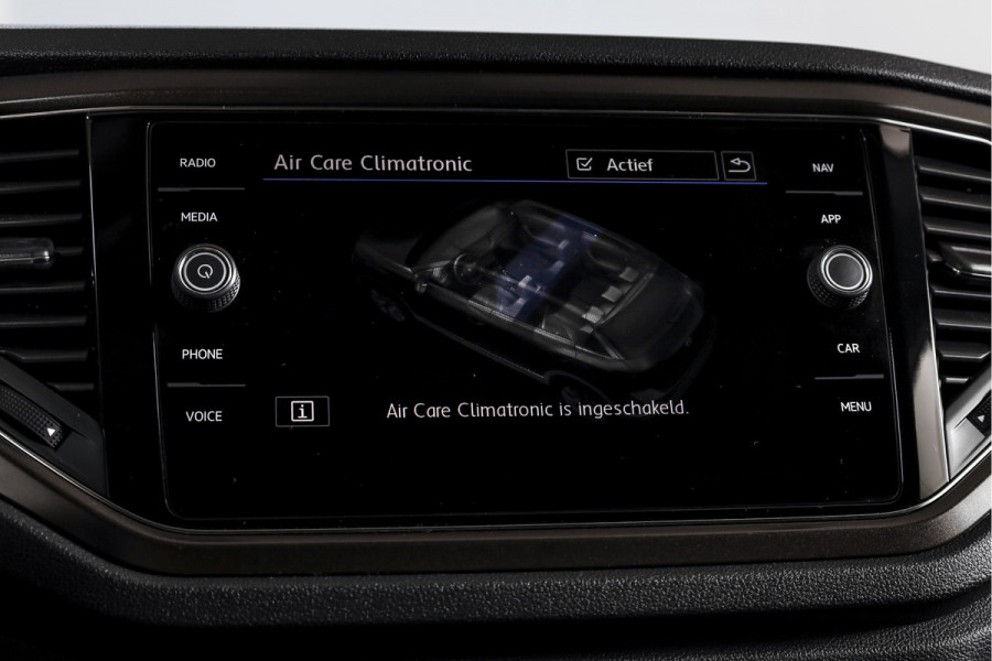 Volkswagen T-Roc 1.5 TSI Style 150 PK | Adapt. Cruise | PDC | Camera | NAV + App. Connect | ECC | Elek. Klep | LM 17" |