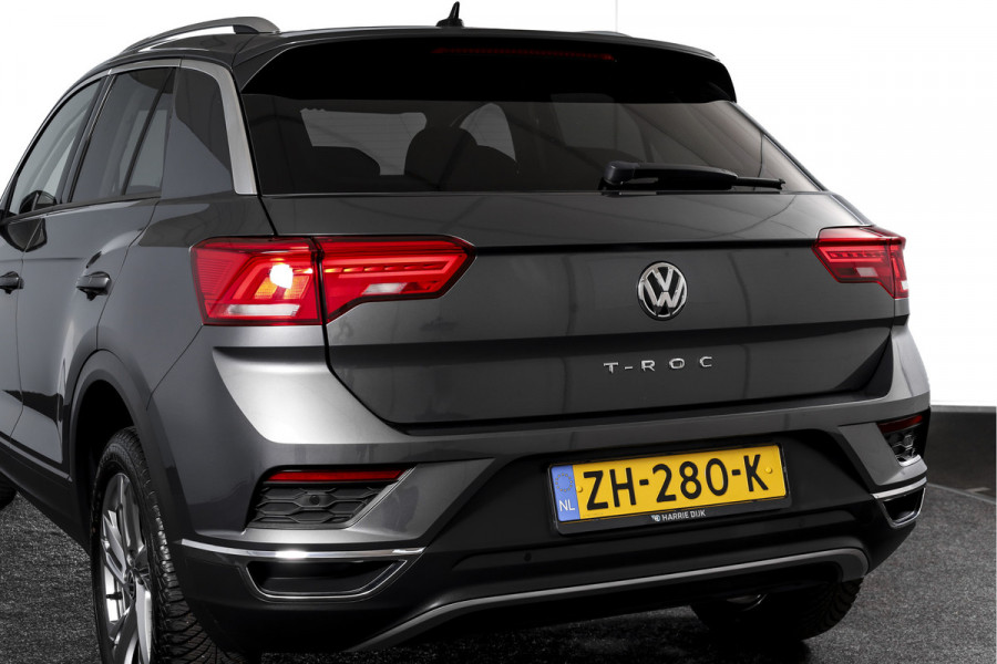Volkswagen T-Roc 1.5 TSI Style 150 PK | Adapt. Cruise | PDC | Camera | NAV + App. Connect | ECC | Elek. Klep | LM 17" |