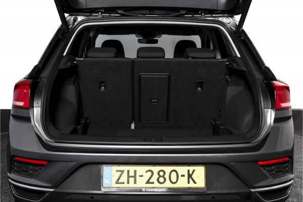Volkswagen T-Roc 1.5 TSI Style 150 PK | Adapt. Cruise | PDC | Camera | NAV + App. Connect | ECC | Elek. Klep | LM 17" |