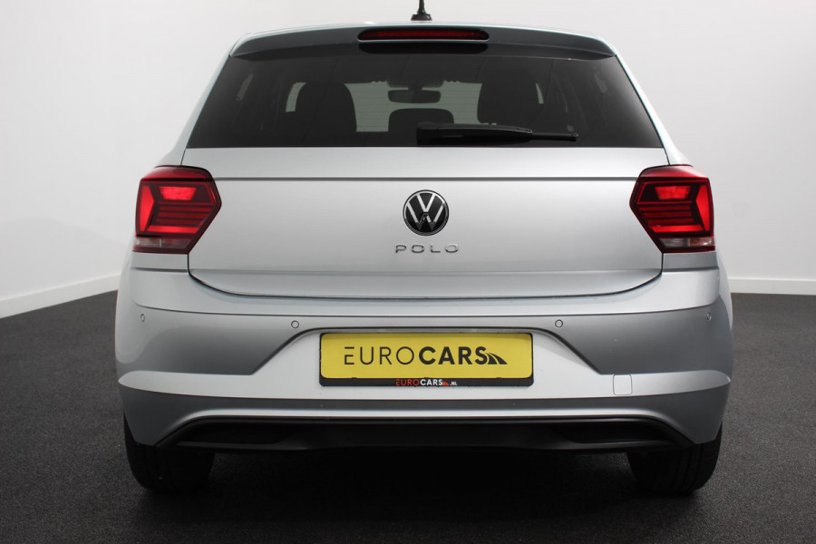 Volkswagen Polo 1.0 TSI 110 pk DSG Highline Panorama dak Navigatie Apple Carplay/Android Auto Wireless Adaptive Cruise Control Parkeersensoren Stoelverwarming  Climatronic Getinte ramen