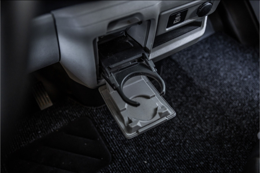 Ford Transit Custom 320 2.0 TDCI L2H1 | ACC | Blind Spot | CarPlay | Navigatie | Camera | Stoelverwarming | Trekhaak | Lederen bekleding