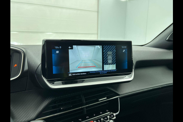 Peugeot 2008 1.2 PureTech 130pk Automaat Allure Pack Climate control Cruise control Navigatie Parkeersensoren Apple Carplay/ Android Auto LED Lichtmetalen Velgen Cruise Control