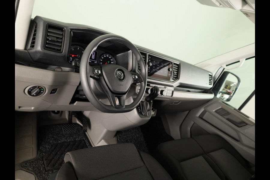 Volkswagen Crafter 35 2.0 TDI L3H3 Highline EURO VI 140 pk | Verlengde garantie | Navigatie | Dode hoek detentie | Trekhaak | Verwarmde voorruit