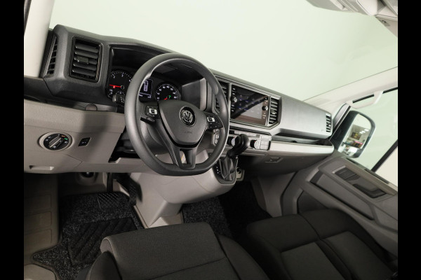 Volkswagen Crafter 35 2.0 TDI L3H3 Highline EURO VI 140 pk | Verlengde garantie | Navigatie | Dode hoek detentie | Trekhaak | Verwarmde voorruit