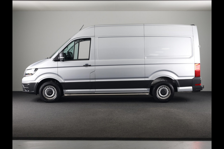 Volkswagen Crafter 35 2.0 TDI L3H3 Highline EURO VI 140 pk | Verlengde garantie | Navigatie | Dode hoek detentie | Trekhaak | Verwarmde voorruit
