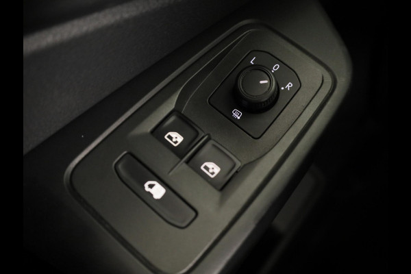 Volkswagen Caddy Cargo 2.0 TDI Comfort 122 pk Automaat (DSG) | Navigatie | Parkeersensoren achter | 2 Schuifdeuren  | Stoelverwarming |
