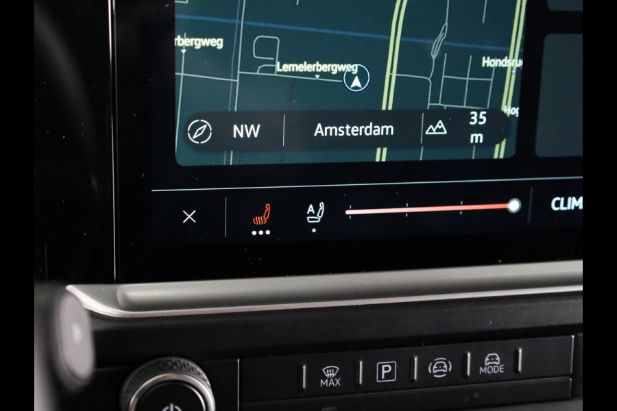 Volkswagen Transporter 2.0 TDI L2H1 30 4MOTION PanAmericana 170Pk Automaat DC Dubbele cabine | Verlengde garantie | Lederen bekleding | Trekhaak | Navigatie |