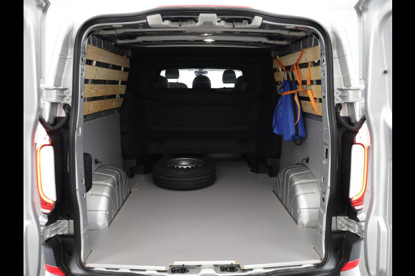 Volkswagen Transporter 2.0 TDI L2H1 30 4MOTION PanAmericana 170Pk Automaat DC Dubbele cabine | Verlengde garantie | Lederen bekleding | Trekhaak | Navigatie |
