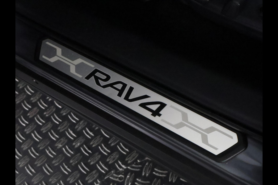 Toyota RAV4 2.5 Hybrid AWD Executive | 1650 KG trekgewicht | JBL Audio | Memory seats | 360° Camera | Stoelverwarming