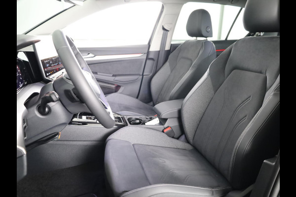 Volkswagen Golf 1.5 eHybrid Style Edition 204PK | Panoramadak | Wegklapbare trekhaak | Sportonderstel | Led matrix | Stoelverwarming | 18 Inch | Verlengde garantie
