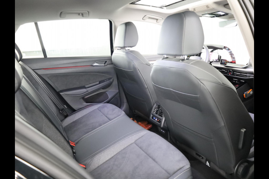Volkswagen Golf 1.5 eHybrid Style Edition 204PK | Panoramadak | Wegklapbare trekhaak | Sportonderstel | Led matrix | Stoelverwarming | 18 Inch | Verlengde garantie