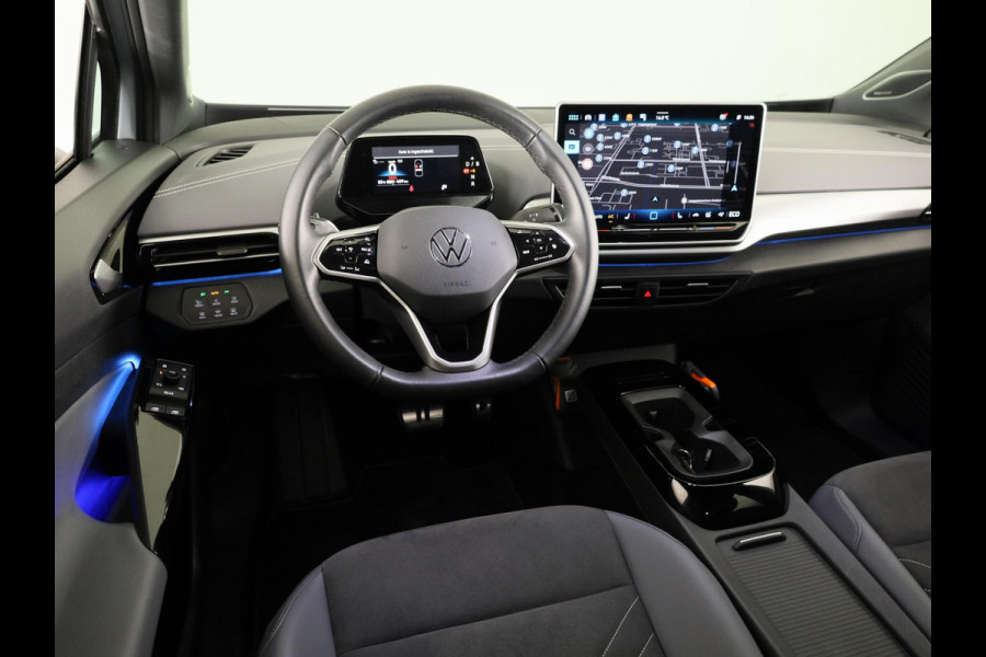 Volkswagen ID.4 Pro Limited Edition Plus 77 kWh | 360 Camera| SOH 100% | Head Up Display | Stoelverwarming | 20 inch |