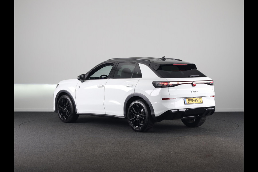 Volkswagen T-Roc 1.5 eTsi R-Line First Edition | 360 Camera | Black Style | Head-Up display | Led Matrix |