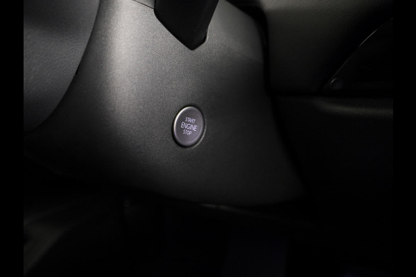 Volkswagen ID.7 Tourer Pro Business 77 kWh accu, 210 kW / 286 pk Variant | Navigatie | 360 Camera | Elektrische klep | Head Up display |