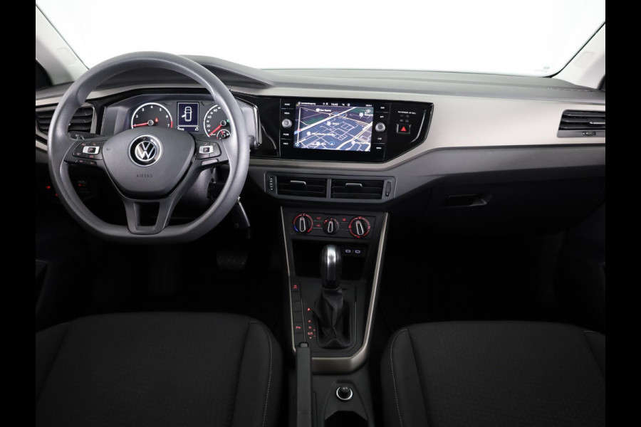 Volkswagen Polo 1.0 TSI Comfortline 95 pk Automaat (DSG) | Navigatie | Parkeersensoren | Adaptieve cruise control |