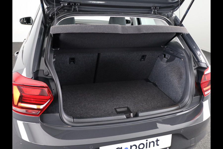 Volkswagen Polo 1.0 TSI Comfortline 95 pk Automaat (DSG) | Navigatie | Parkeersensoren | Adaptieve cruise control |