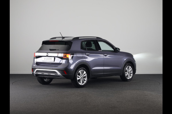 Volkswagen T-Cross 1.0 TSI Life Edition Goal 95PK | Navigatie | Parkeersensoren voor en achter | Stoelverwarming |