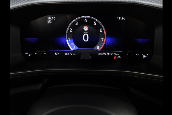 Volkswagen T-Cross 1.0 TSI Life Edition Goal 95PK | Navigatie | Parkeersensoren voor en achter | Stoelverwarming |