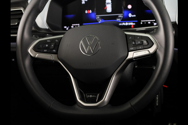 Volkswagen T-Cross 1.0 TSI Life Edition Goal 95PK | Navigatie | Parkeersensoren voor en achter | Stoelverwarming |
