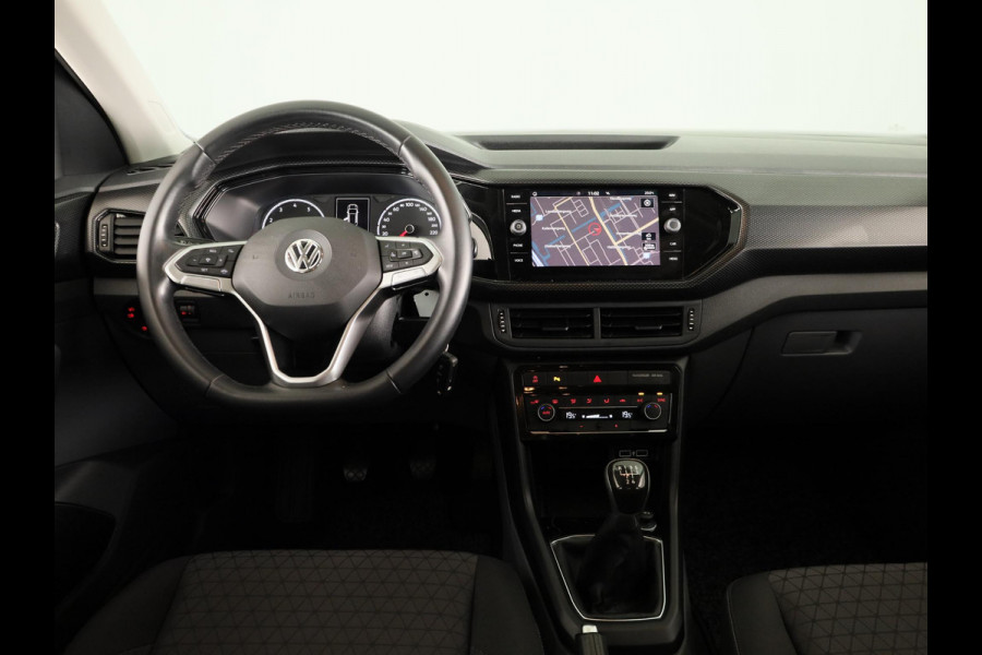 Volkswagen T-Cross 1.0 TSI Life 95 pk | Navigatie | Parkeersensoren | Autom. airco | Adaptieve cruise control |