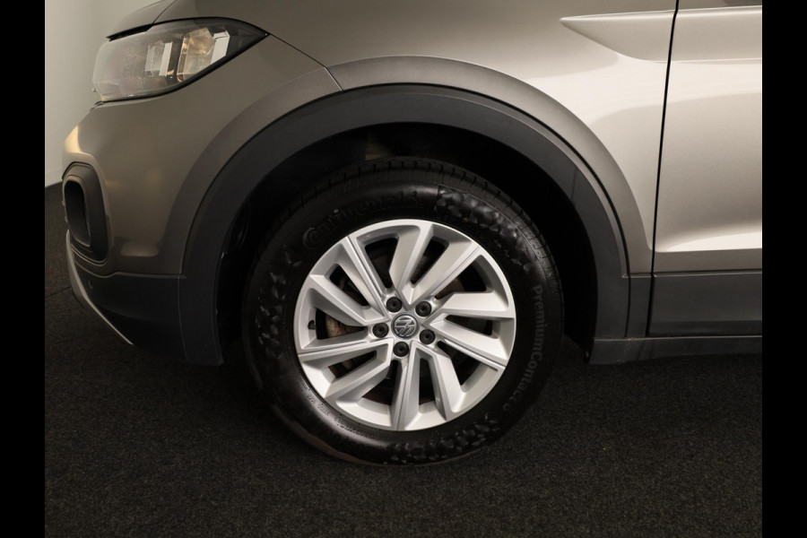 Volkswagen T-Cross 1.0 TSI Life 95 pk | Navigatie | Parkeersensoren | Autom. airco | Adaptieve cruise control |