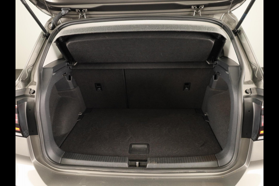 Volkswagen T-Cross 1.0 TSI Life 95 pk | Navigatie | Parkeersensoren | Autom. airco | Adaptieve cruise control |