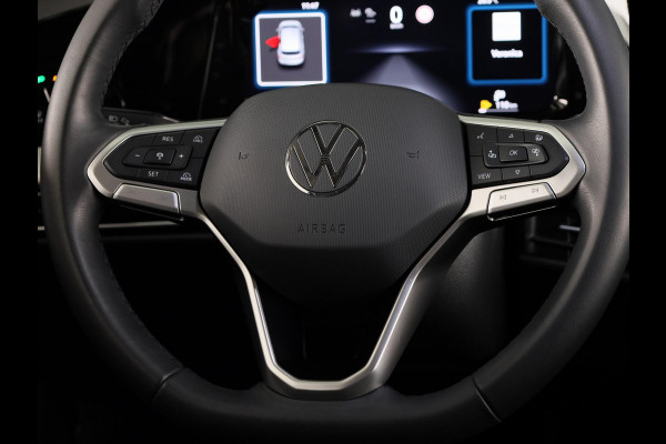 Volkswagen Golf Life Edition 1.5 TSI 85 kW 116 pk | Verlengde garantie | Navigatie via App | Parkeersensoren | Achteruitrijcamera | Stoel/stuur verwarming |