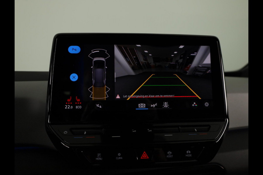 Volkswagen ID.3 First Plus 58 kWh | SoH 86,98% | 204 PK | Navigatie | 19" Lm velgen | Parkeercamera |