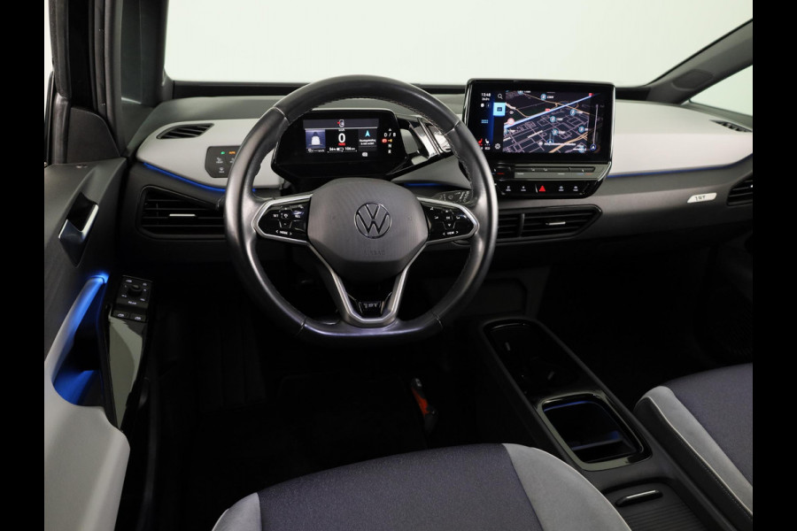 Volkswagen ID.3 First Plus 58 kWh | SoH 86,98% | 204 PK | Navigatie | 19" Lm velgen | Parkeercamera |