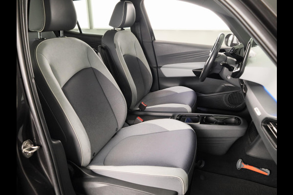 Volkswagen ID.3 First Plus 58 kWh | SoH 86,98% | 204 PK | Navigatie | 19" Lm velgen | Parkeercamera |
