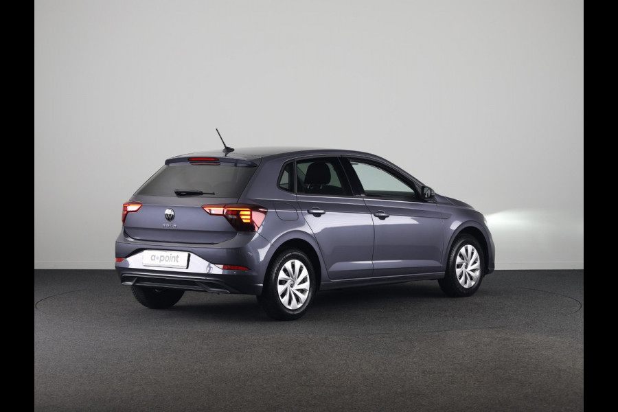 Volkswagen Polo 1.0 TSI Life 95 pk | Navigatie | Parkeersensoren | Autom. airco | Adaptieve cruise control | LED koplampen | Stoelverwarming |