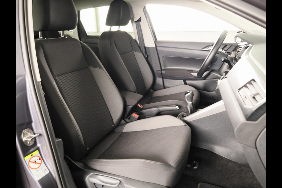 Volkswagen Polo 1.0 TSI Life 95 pk | Navigatie | Parkeersensoren | Autom. airco | Adaptieve cruise control | LED koplampen | Stoelverwarming |