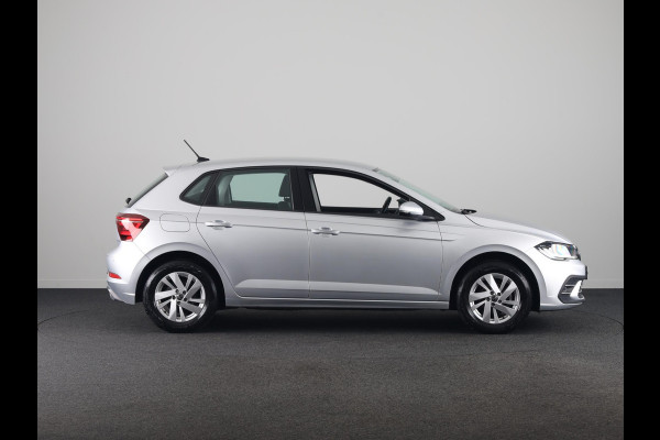 Volkswagen Polo 1.0 TSI Style 95 pk | Navigatie | Parkeersensoren | Autom. airco | Stoelverwarming | Apple Carplay/Android Auto |